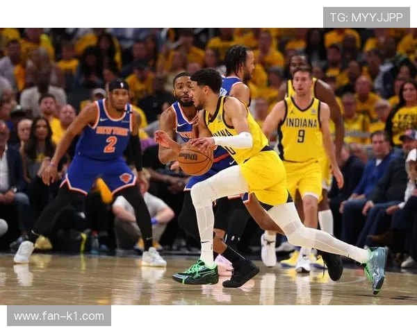 哈利伯顿无球跑动制造错位，拉开空间效率提升