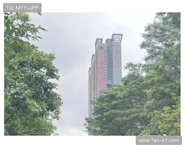 崔家溪这生活画风也太反差，他家后院估计比我住的小区还大吧？